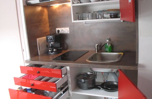 Quartier Hyper-Centre Apartment | apartment for easy access to all places tram bus
