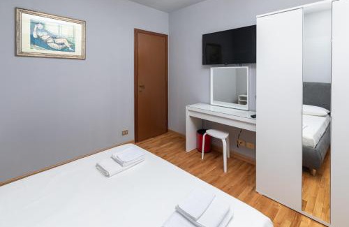 Assago Apartment | Apartment Forum V