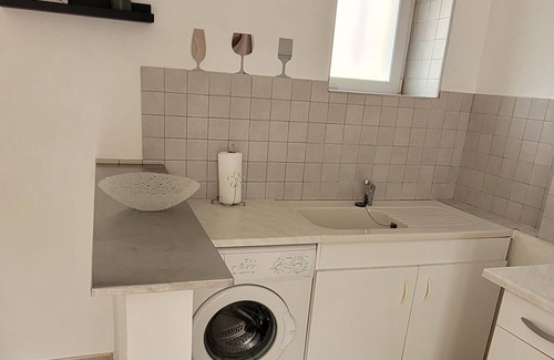 Saint-Martin-d'Ardeche Apartment | Apartment at the gateway to the Ardèche Gorges, 50 meters from the river.