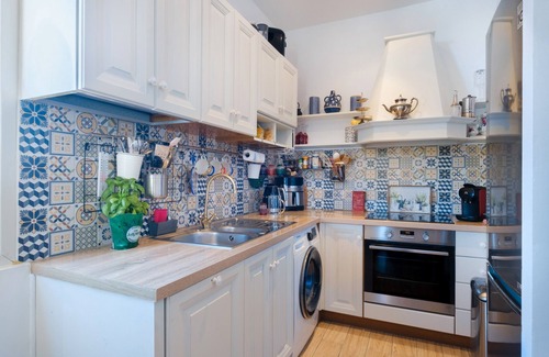 Villefranche-sur-Mer Apartment | Apartment 'Magnifique Vue Mer' with Sea View, Wi-Fi and Air Conditioning