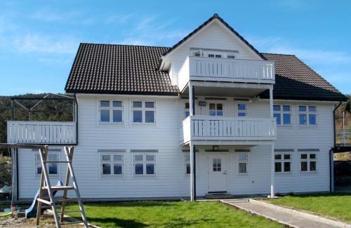 Tysnes Apartment | Apartment Galanten by Interhome