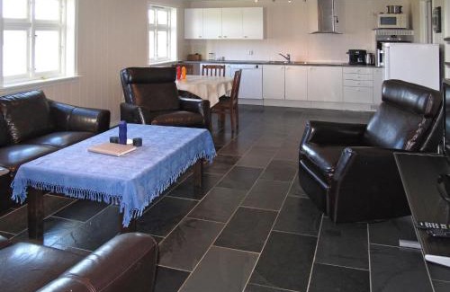 Tysnes Apartment | Apartment Galanten by Interhome