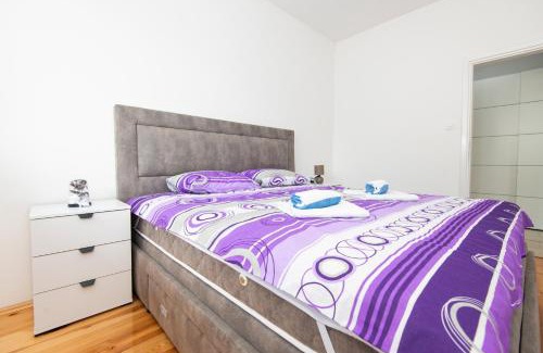Skaljari Apartment | Apartment Galiot