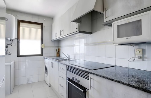Grau i Platja Apartment | Apartment 'Gardenias Playa' with Wi-Fi and Air Conditioning