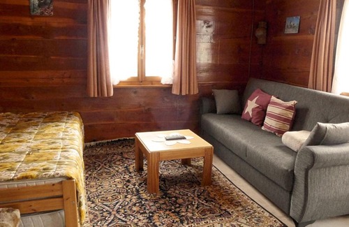 Graechen Apartment | Apartment Heiderösli-2 by Interhome