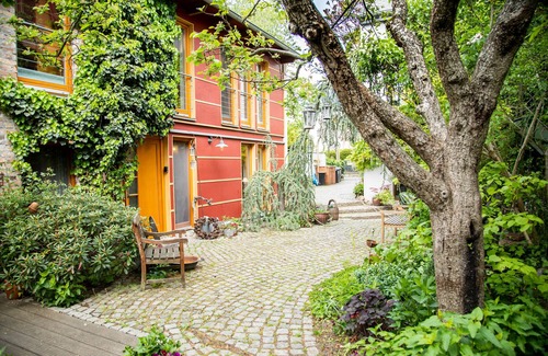 Friedrichshagen House | Apartment/house just a few minutes from the lake and beach, conveniently located