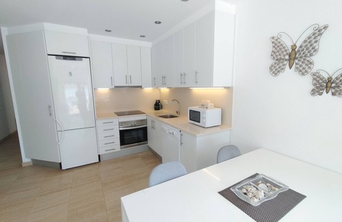 Port de la Selva Apartment | Apartment in the first sea line. Ideal for families.