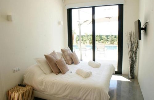S'Argamassa House | Apartment in Ibiza near Scenic Beaches