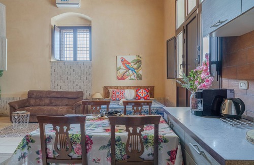 Avola Apartment | Apartment 'Imola Country House' with Sea View, Wi-Fi and Air Conditioning