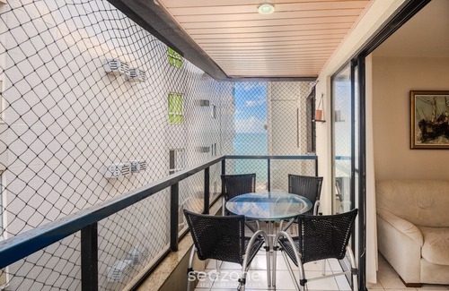 Praia do Morro Apartment | Apartment in a Condominium on the Sand - Efe0803