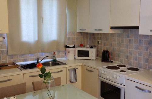 Panteli Apartment | Apartment In A Hotel 'Anemi Leros 4' with Balcony, Wi-Fi and Air Conditioning