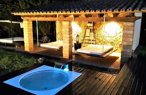 Palma de Mallorca Villa | Apartment in a luxurious villa for 6 people