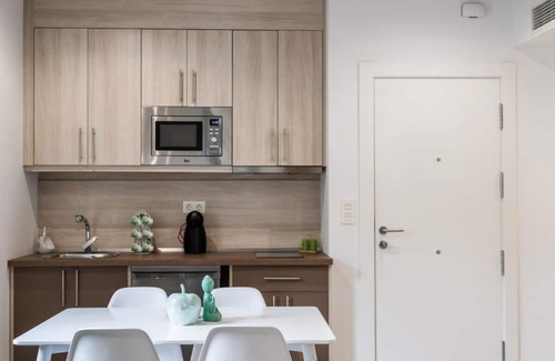 Cervantes Apartment | Apartment in a restored mansion in Granada.