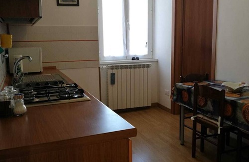 Barriera Vecchia-San Giacomo Apartment | Apartment in a small condominium: LA CASA DI TANIA.