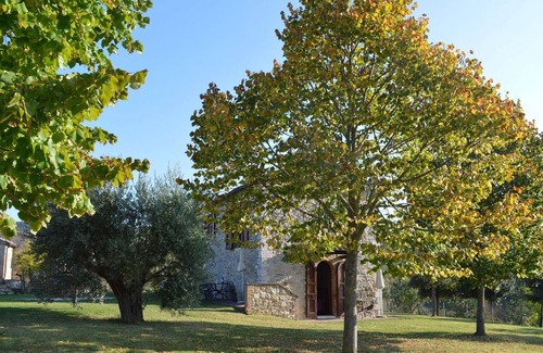 Asciano Apartment | Apartment in Asciano With Pool