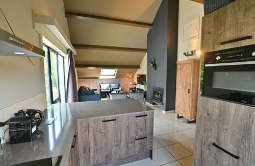 Bohon Apartment | Apartment in Belgium With Bubble Bath