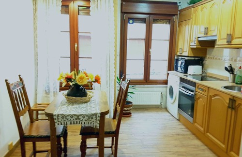 Cimadevilla Apartment | Apartment in Cimadevilla Gijón. Tourism Registration Number: VUT-114-AS