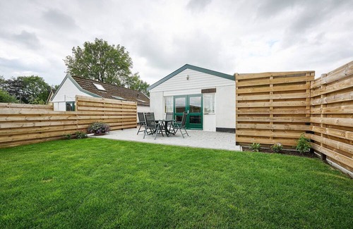 De Kiel House | Apartment in Drenthe near Scenic Trails