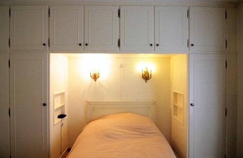 Knokke Apartment | Apartment in Het Zoute near Zeedijk Promenade