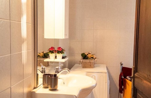 Castiglion Fosco Apartment | Apartment in medieval village in the Umbrian countryside, pets allowed