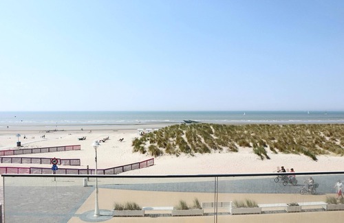 Nieuwpoort-aan-Zee Apartment | Apartment in Nieuwpoort by the Beach