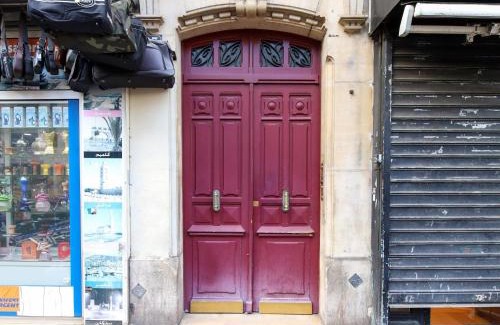 Clichy Apartment | Apartment in Paris near Line 14 Metro