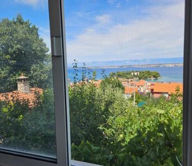 Preko Apartment | Apartment in Preko with sea view, terrace, air conditioning, Wi-Fi (4574-1)