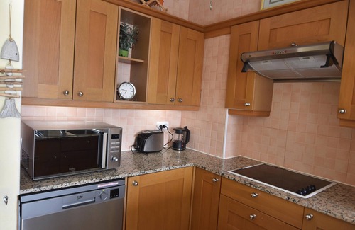 Santa Margarida Apartment | Apartment in Roses with pool, close to the beach and center, ideal for a comfortable and relaxing holiday.