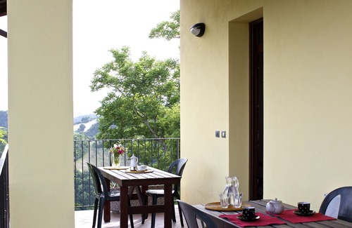 Casalfiumanese Apartment | Apartment in Sassoleone with Pool, Balcony & Garden