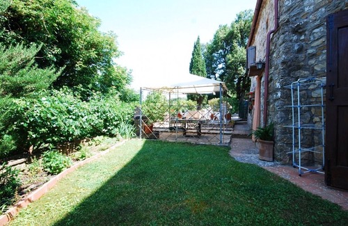 Colle Petroso Apartment | APARTMENT IN THE HEART OF CHIANTI; BOOK DIRECTLY TO THE OWNER