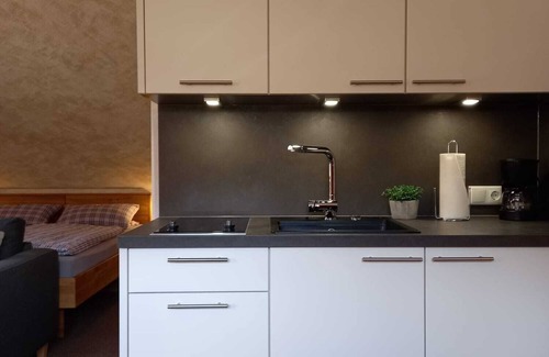 Obermaiselstein Apartment | Apartment in the mountains with a west-facing balcony! WiFi free!