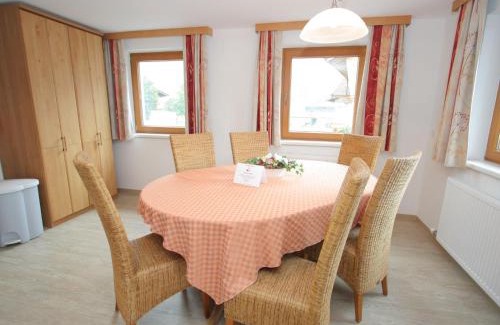 Uderns Apartment | Apartment in Uderns near Ski Lift Hochzillertal