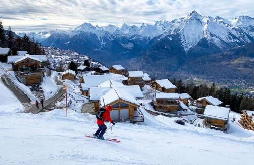 Nendaz Apartment | Apartment in Veysonnaz with balcony