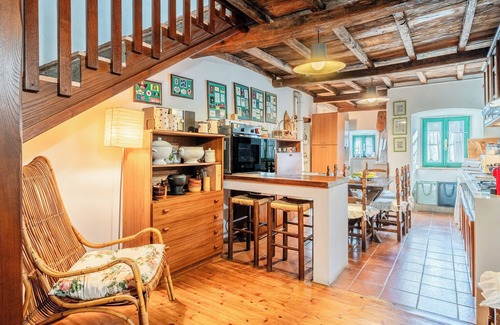 Piteglio Apartment | Apartment 'Antico Forno' with Mountain View and Wi-Fi