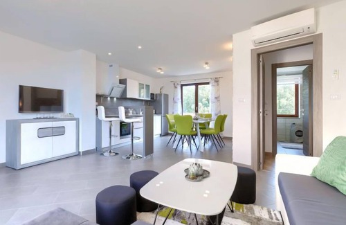 Banjole Apartment | Apartment Joy by Interhome