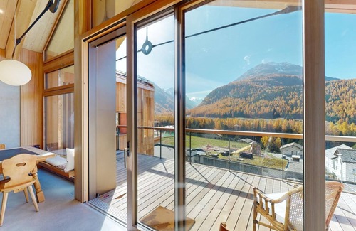 Celerina-Schlarigna Apartment | Apartment Julier Nouva - Apartment with Mountain View