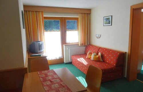 Trenkwald Apartment | Apartment Köfels-5 by Interhome