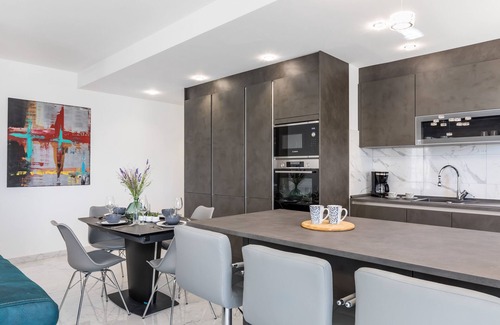Znjan Apartment | Apartment Karla (90671-A1) - Split