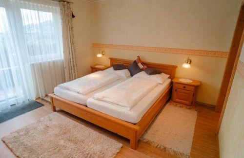 Donnersbach Apartment | Apartment Kirschbaum by Interhome