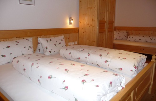 Innervillgraten Apartment | Apartment Kreuzspitze in Apartmenthaus Gutwenger