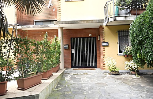 Cerro Apartment | Apartment 'L'attico Con Terrazza Vista Lago' with Lake View, Private Terrace and Wi-Fi