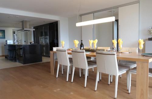 Montreux City Centre Apartment | Apartment L'Esplanade A3-8 by Interhome