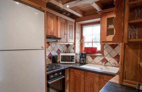 Sollieres-Sardieres Apartment | Apartment 'Le Monolithe' with Mountain View, Balcony and Wi-Fi