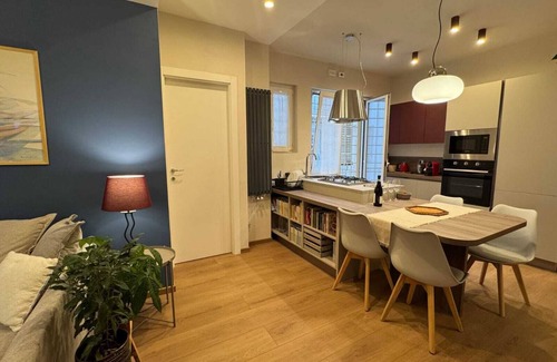 Quartiere XI Portuense Apartment | Apartment 'La Casa Di Giò' with Private Terrace, Wi-Fi and Air Conditioning