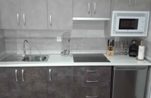 Chiclana de Segura Apartment | Apartment 'La Teja 1' with Mountain View, Wi-Fi and Air Conditioning