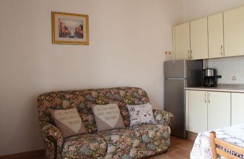 Voiandes Apartment | Apartment La Tartufaia-4 by Interhome