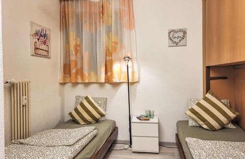 Bissone Apartment | Apartment Lago di Lugano Relax Apt-604 by Interhome