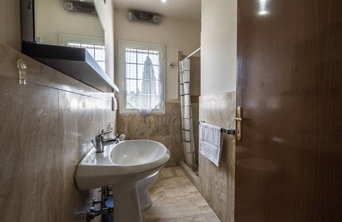 Poggio Murella Apartment | Apartment "Le Case di Titti 5" with Shared Garden & Wi-Fi