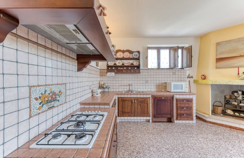 Presicce Apartment | Apartment 'Le Colonie - Casa Padronale' with Private Terrace and Shared Garden