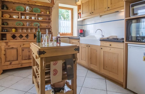 Montricher-Albanne Apartment | Apartment 'Le Blanchon' with Mountain View and Wi-Fi